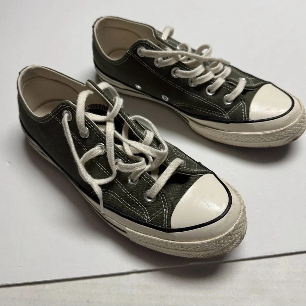 Converse Chuck 70 Low Ox Unisex Sneakers In Utility Green M = 8, W= 10 Runs Big - Picture 3 of 10
